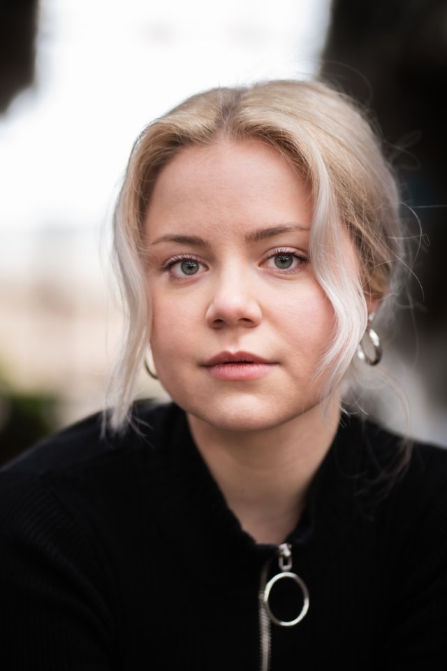eva_c_petersen_09